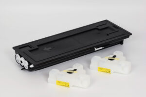Toner Neutro + 2 Vaschette Recupero Toner (TK-420)