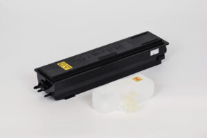 Toner Neutro (con Chip) + Vaschetta Recupero (TK-4105)