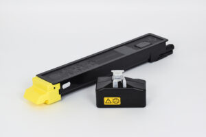 Toner Neutro Giallo + Vaschetta Recupero (TK-8315Y)