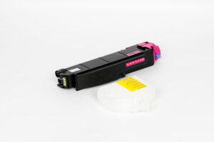Cartuccia Toner Compatibile Magenta + Vaschetta Recupero (TK-5140M)