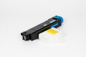 Cartuccia Toner Compatibile Ciano + Vaschetta Recupero (TK-5150C)