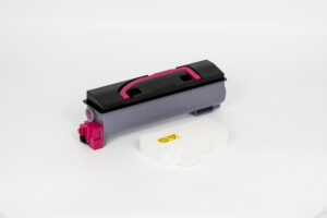 Cartuccia Toner Compatibile Magenta + Vaschetta Recupero (TK-560M)