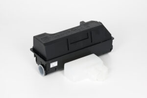 Cartuccia Toner Compatibile (con Chip) + Vaschetta Recupero (TK-330)