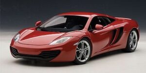 Auto Art / Gateway 76008 MC LAREN MP4-12C 2011 RED 1:18 Modellino