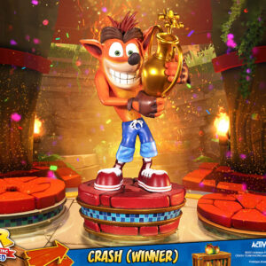 Crash Winner Statua Statua First4figures