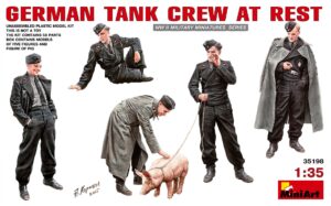 MINIART MIN35198 GERMAN TANK CREW AT REST KIT 1:35 Modellino