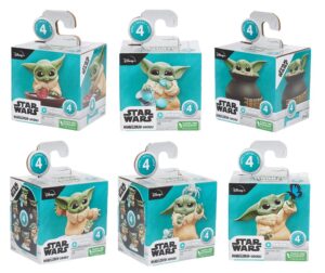Star Wars Un action figure di The Bambino Grogu Mandalorian