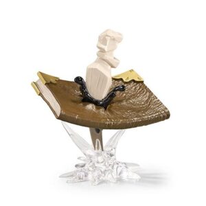 Harry Potter Statua Diario di Tom Riddle e Zanna di Basilisco 17Cm Noble Collection