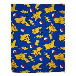 Pokemon Blanket Pikachu Allover Print  130 X 170 Cm Herding