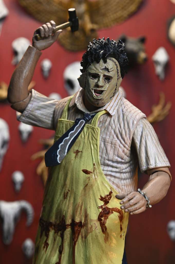 Texas Chainsaw Massacre 50th Anniversario Action Figure Leatherface 17 Cm Neca