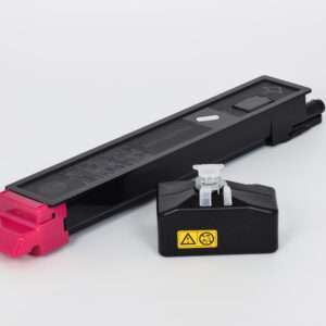 Toner Neutro Magenta + Vaschetta Recupero (TK-8315M)