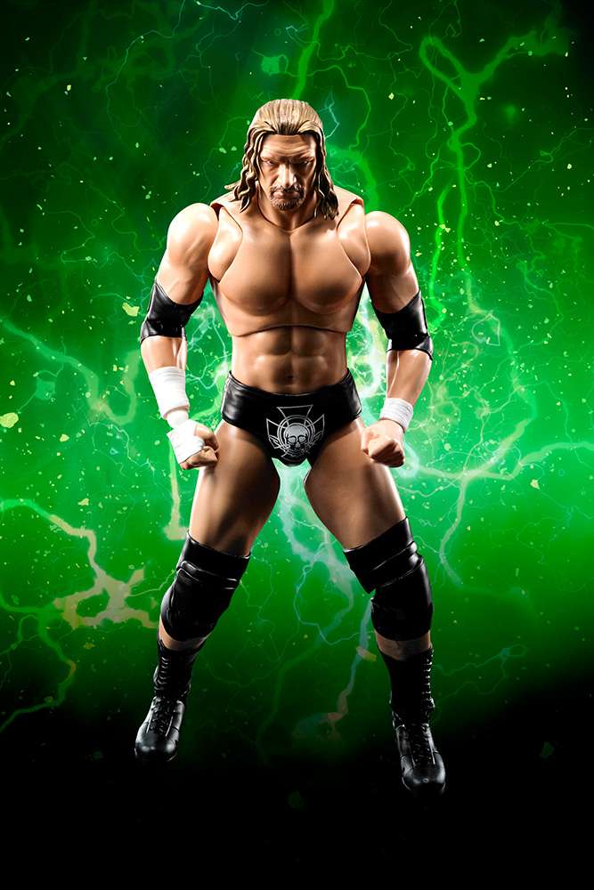 BANDAI WWE TRIPLE H FIGUARTS ACTION FIGURE