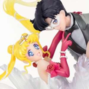 SAILOR MOON USAGI & TUXEDO FIG ZERO CHOU Statua Bandai