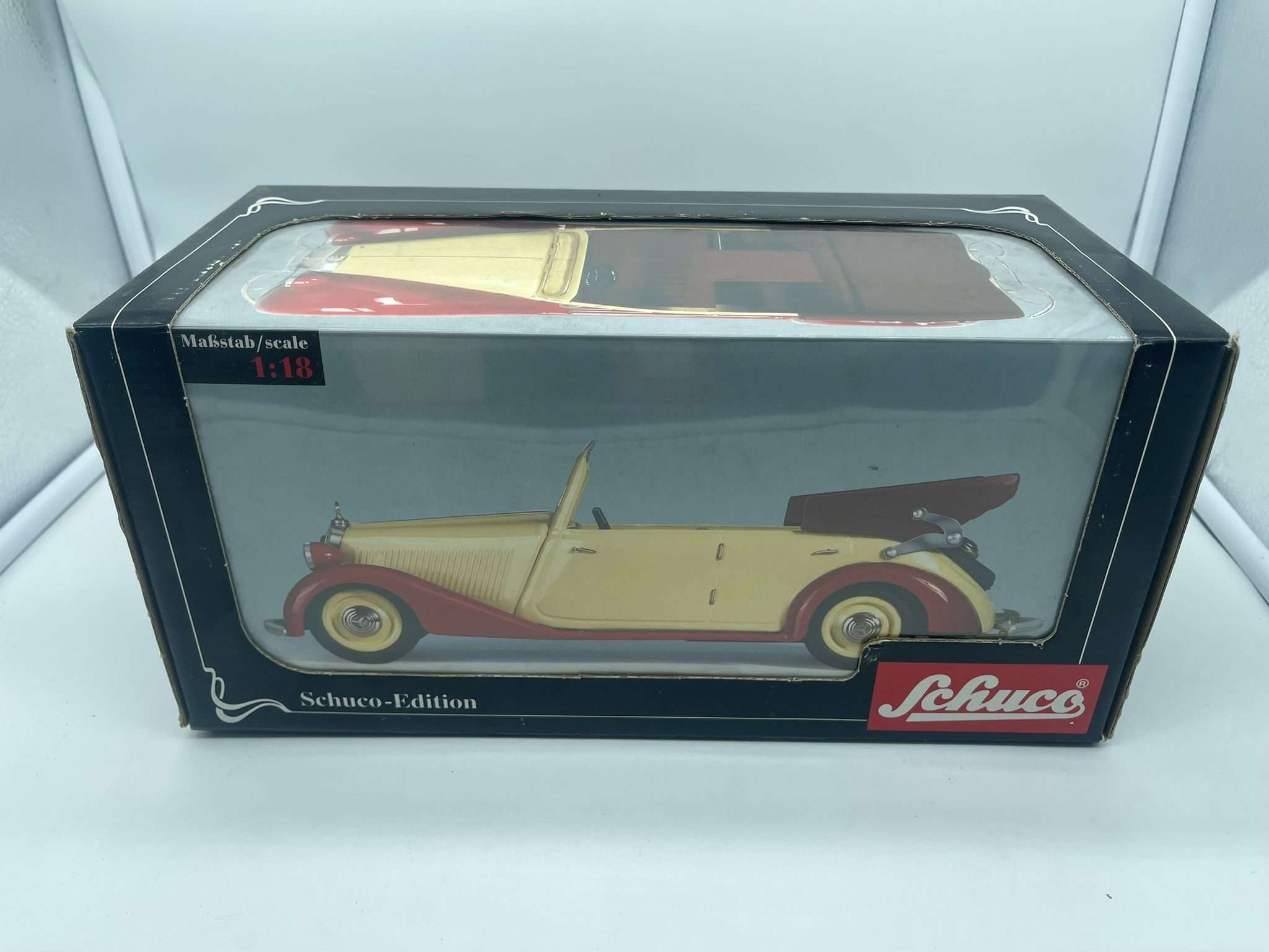 Schuco SCHUCO0061 E1206 Mercedes Benz 170V CABRIO Auto 1:18 Modellino