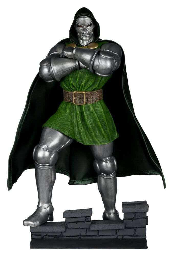 Marvel - Doctor Doom (Doctor Doom N.1) Statua 28 Cm Scala 1/6 - Mcfarlane Toys