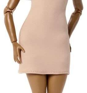 Barbie Signature Bambola Barbie Basics: Model 08 Mattel