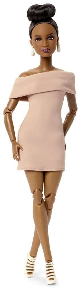 Barbie Signature Bambola Barbie Basics: Model 08 Mattel