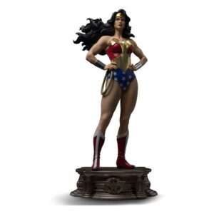 Dc Comics Legacy Replica Statua 1/4 Wonder Woman 56 Cm Iron Studios