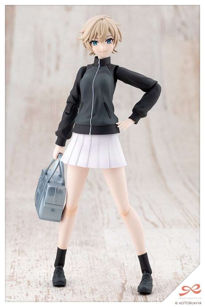 Sousai Shojo Teien Plastica Model Kit 1/10 Rui Saotome Touhou High School Tracksuit Dreaming Style Midnight Onyx 16 Cm Kotobukiy