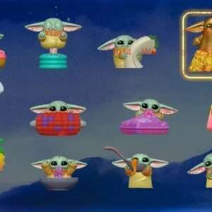 Star Wars The Mandalorian E Grogu Snackin Collectible Display (24) Varie Hasbro