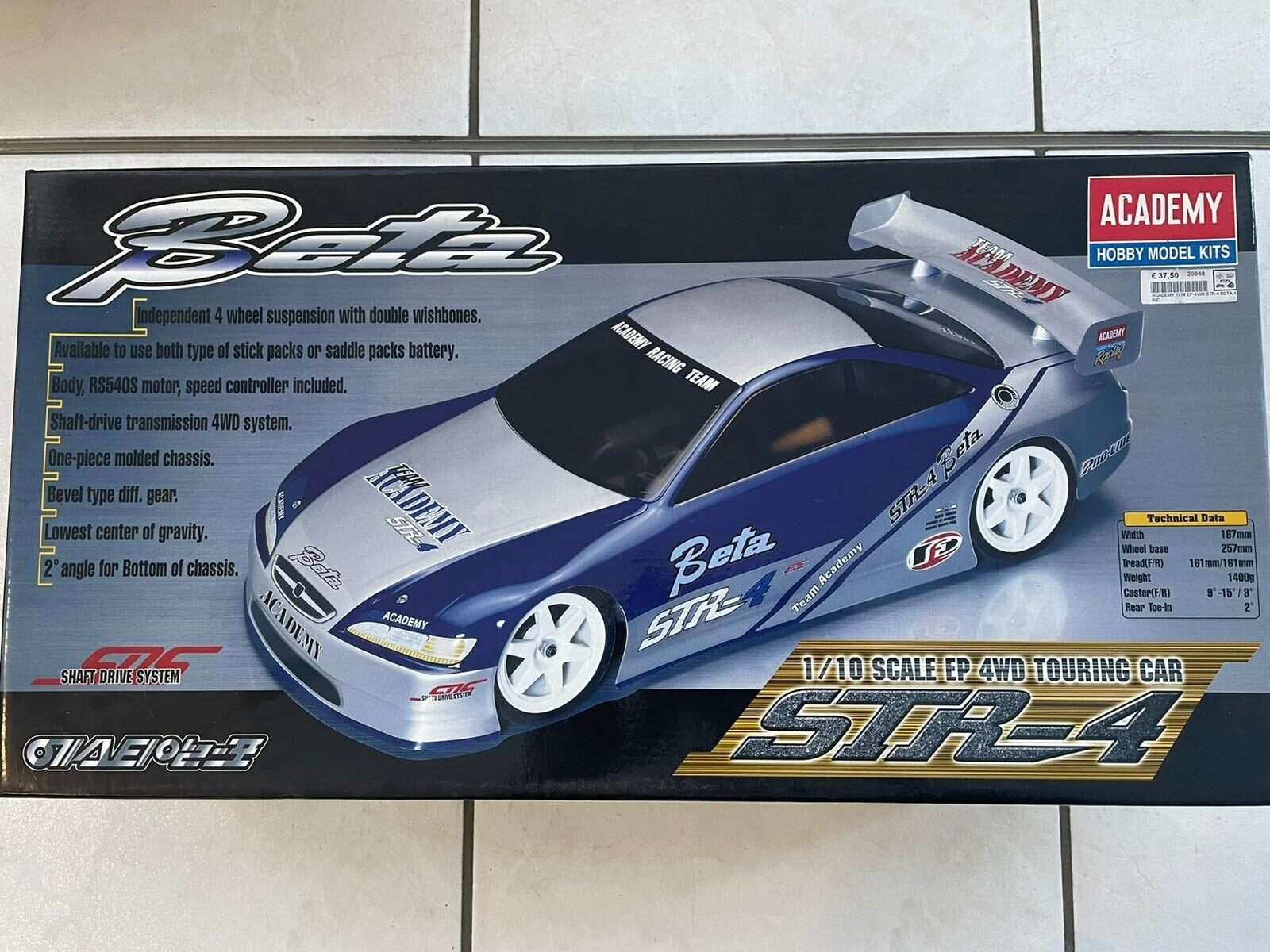 Academy 1578 EP-4WD Str-4 Beta 1 R/C Modellismo SCATOLA ROVINATA