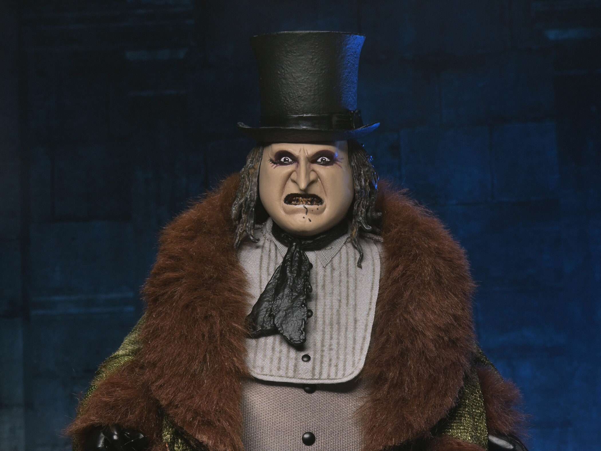 Batman Returns: Il Pinguino Action Figure 20 cm - Neca