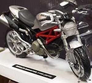 New Ray NY44023 DUCATI NEW MONSTER 1100 SILVER 1:12 Modellino
